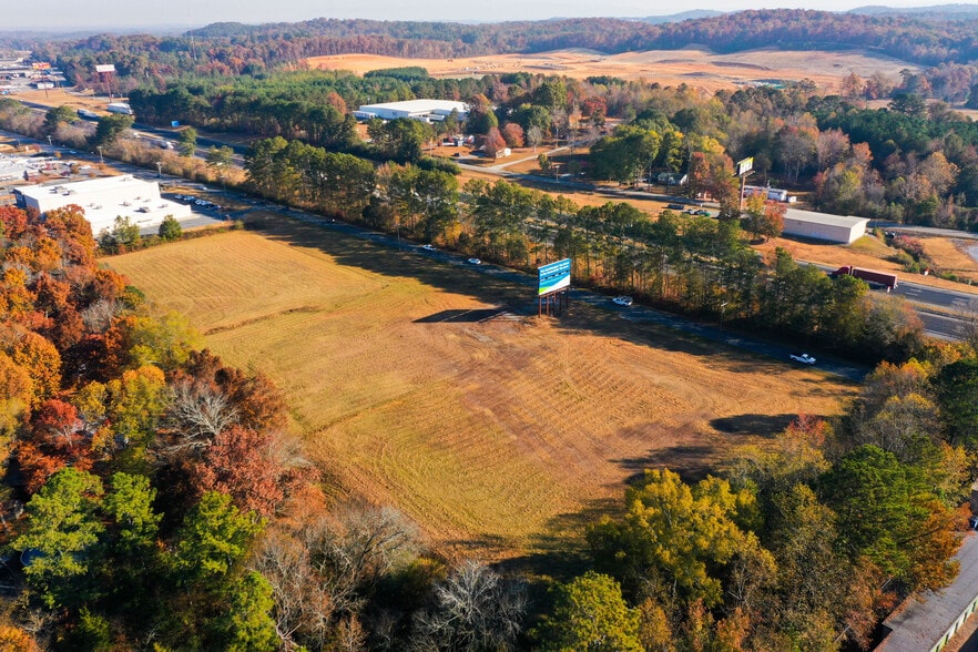 909 Curtis Parkway Southeast, Calhoun, GA for sale - Building Photo - Image 1 of 13