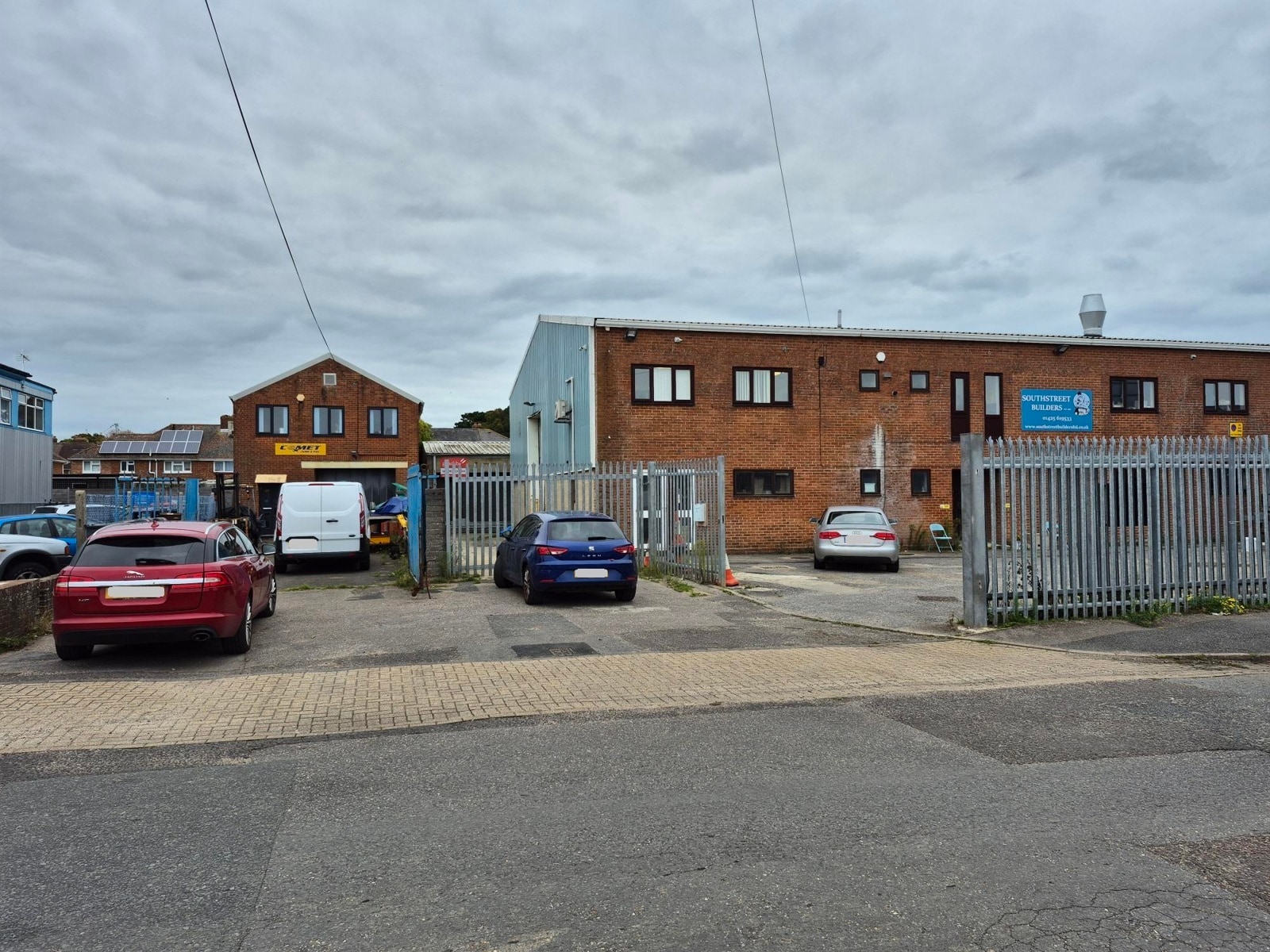 Gore Rd, New Milton for lease Building Photo- Image 1 of 2