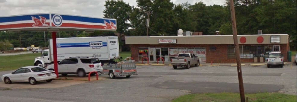 207 N Lawrence St, Lyman, SC for sale - Primary Photo - Image 1 of 1