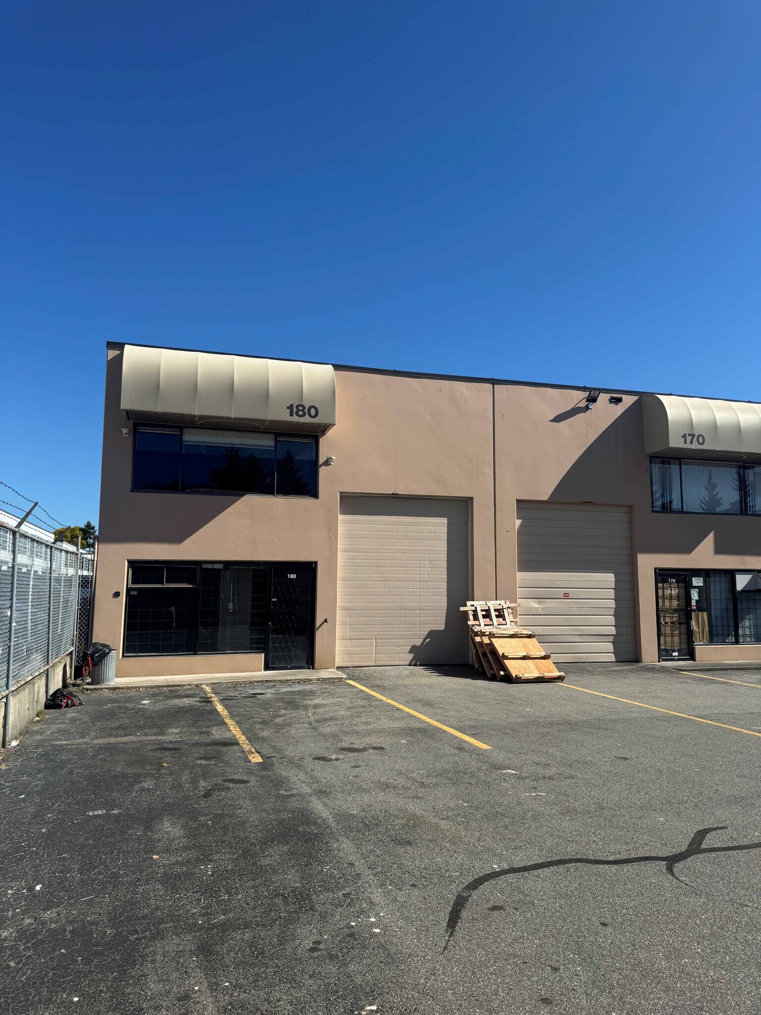 12815 Clarke Pl, Richmond, BC for lease Building Photo- Image 1 of 9