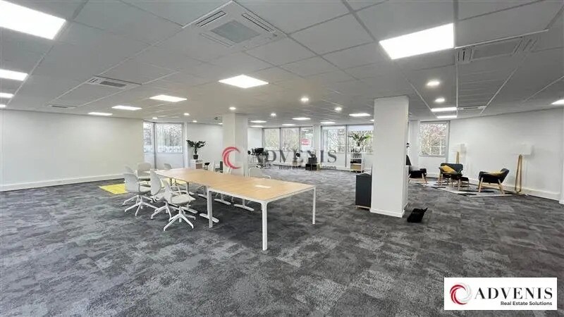 Office in Pessac for lease Interior Photo- Image 1 of 12