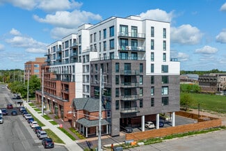 More details for 2475 Old Bronte Rd, Oakville, ON - Retail for Lease