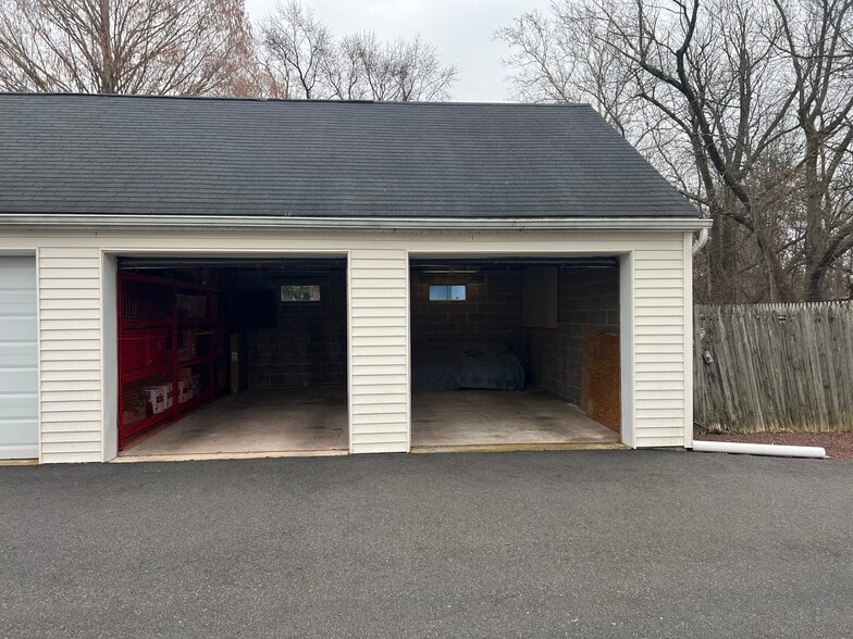 162 N 4th St, Telford, PA for lease - Building Photo - Image 2 of 11