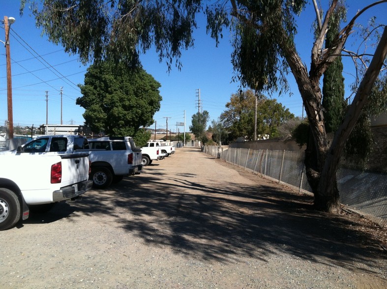 1543 N Tustin Ave, Orange, CA for lease - Building Photo - Image 2 of 11