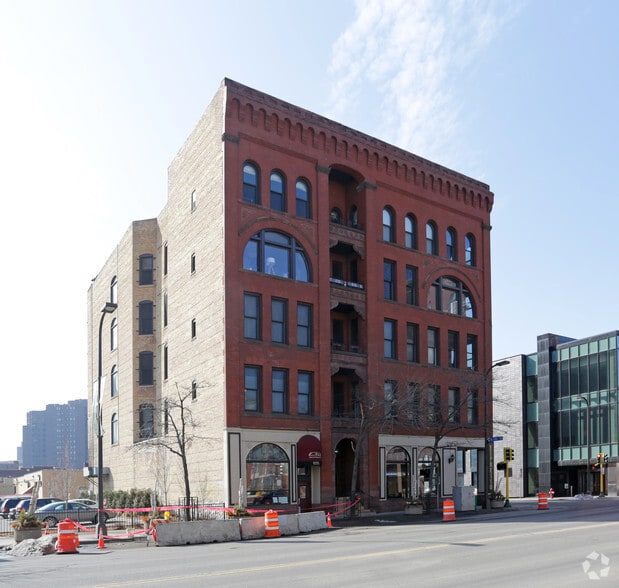 1225 Hennepin Ave, Minneapolis, MN for sale - Building Photo - Image 2 of 4