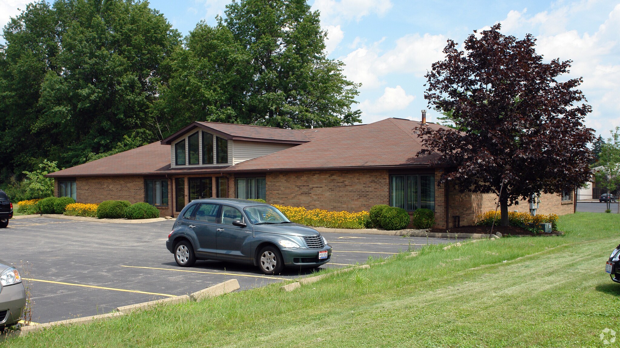 4097 Youngstown Rd SE, Warren, OH 44484