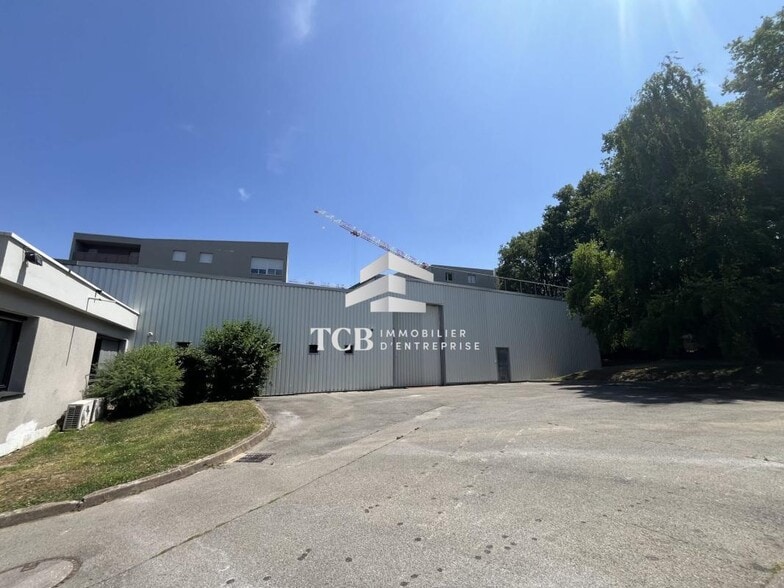 Flex in Orvault for sale - Building Photo - Image 3 of 11