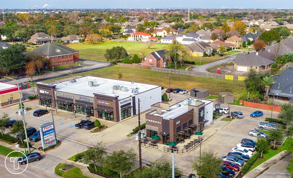 6451 Fairmont Pky, Pasadena, TX 77505 Starbucks