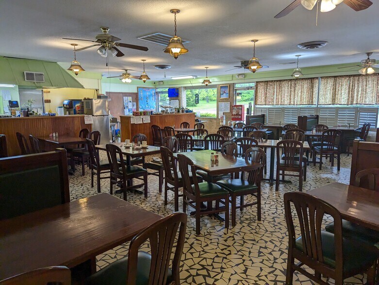 249 Columbia St, Chester, SC for sale - Building Photo - Image 1 of 1