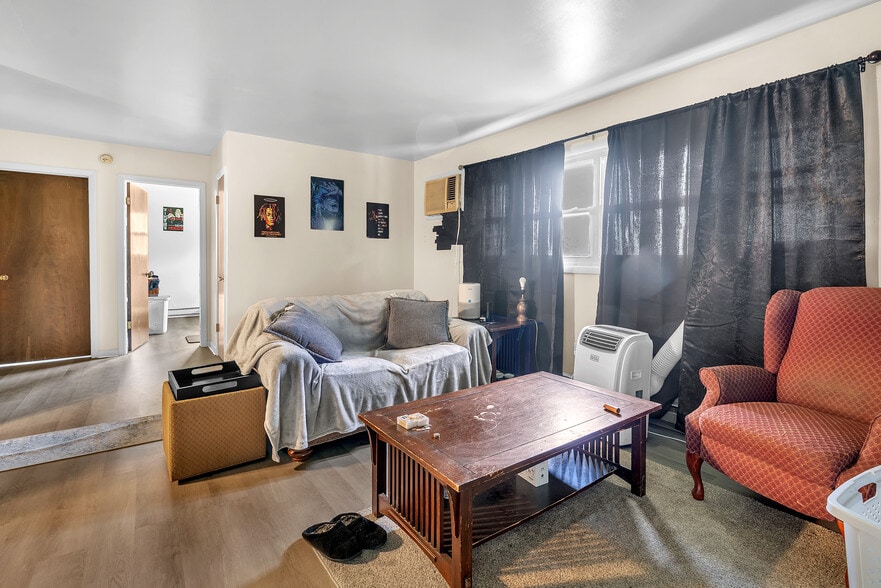 100 E Market St, Piper City, IL for sale - Building Photo - Image 2 of 40