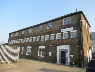 More details for Copper Mill Ln, London - Office for Lease