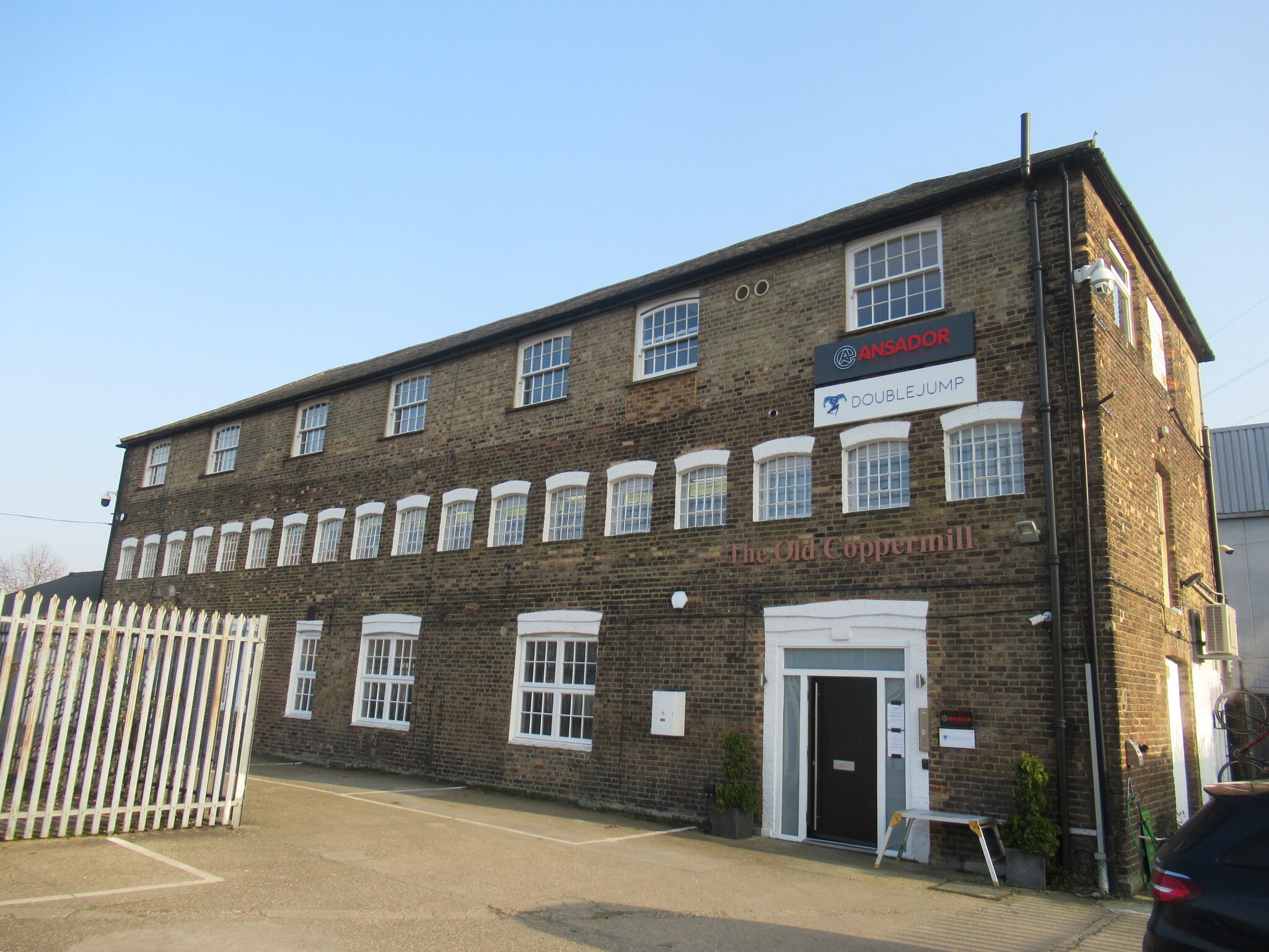Copper Mill Ln, London for lease Building Photo- Image 1 of 9