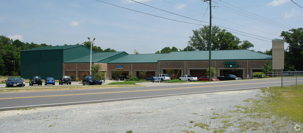 4610 Bragg Blvd, Fayetteville, NC for sale - Primary Photo - Image 1 of 42