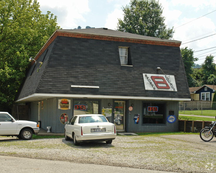 9921 Maccorkle Ave, Charleston, WV for lease - Primary Photo - Image 1 of 8