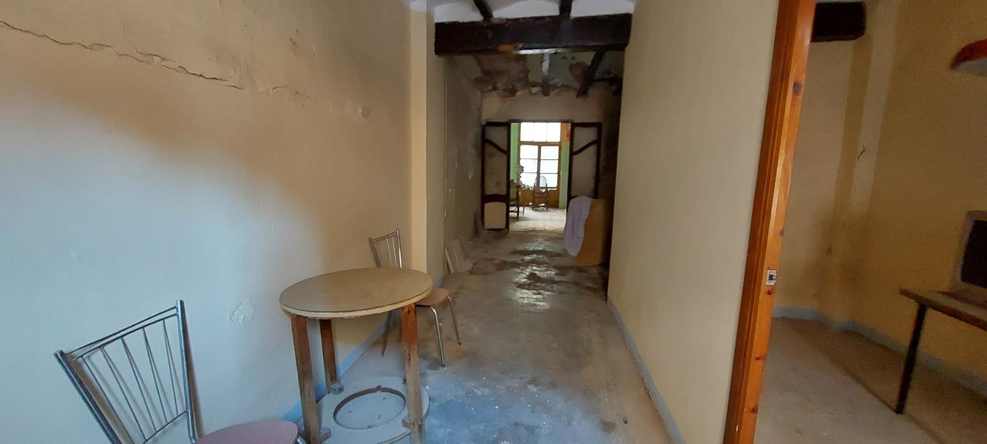 Land in València for sale Building Photo- Image 1 of 13