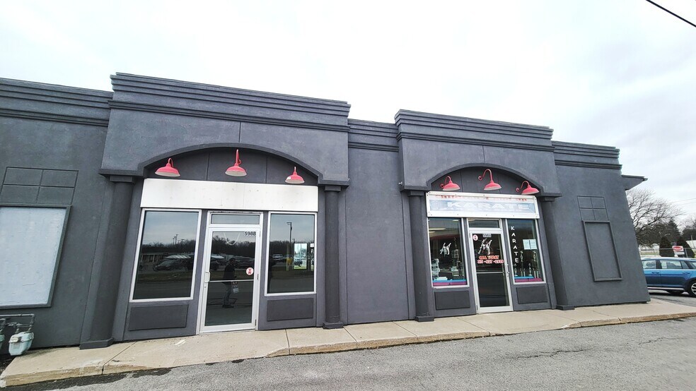 598 Broad St, Oneida, NY for sale - Primary Photo - Image 1 of 1