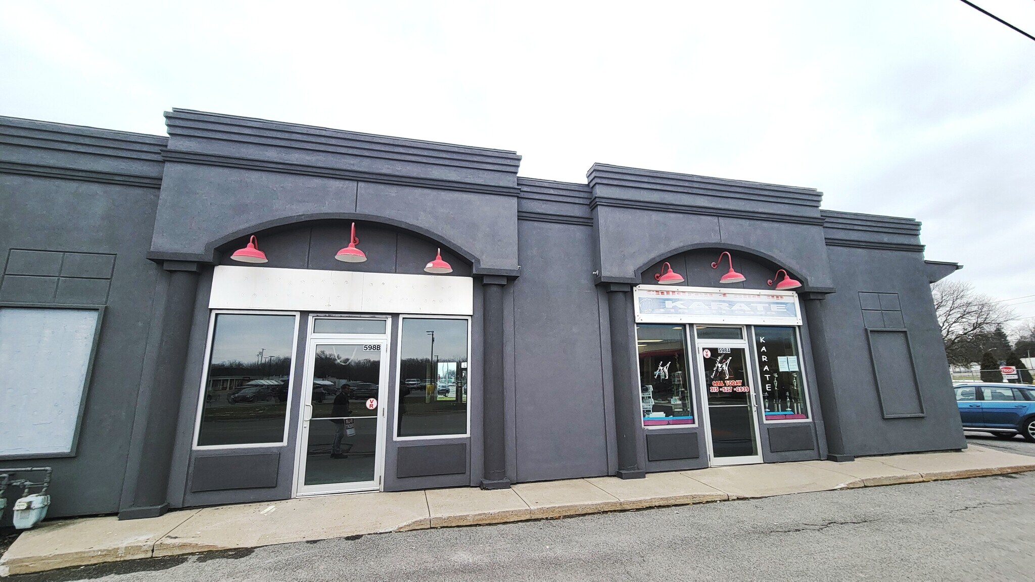 598 Broad St, Oneida, NY for sale Primary Photo- Image 1 of 1