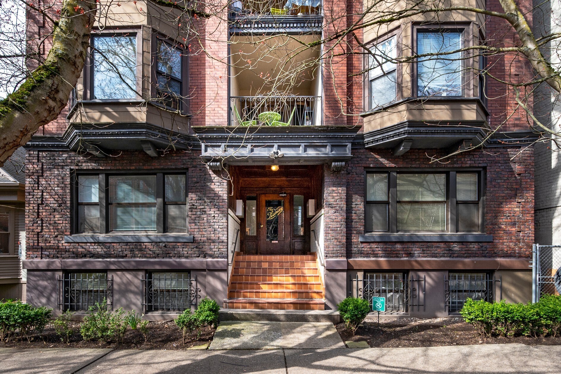 313 10th Ave E, Seattle, WA for sale Building Photo- Image 1 of 1