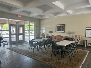 217 S Church St, Salisbury, NC for lease Interior Photo- Image 2 of 23