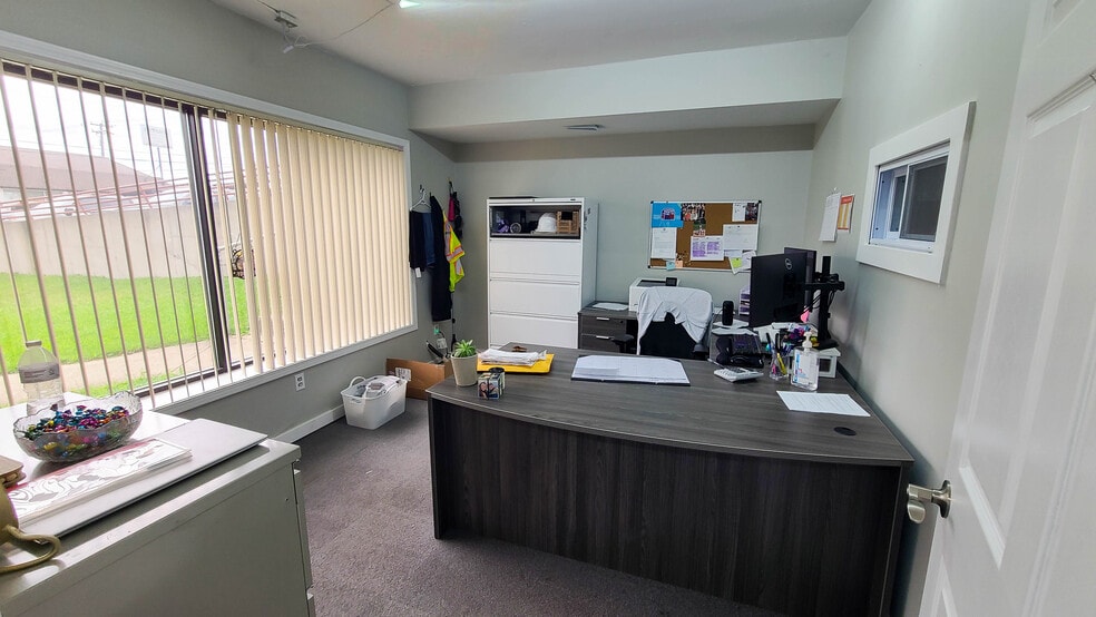 9 Linwood Ave, Erlanger, KY for lease - Building Photo - Image 3 of 10