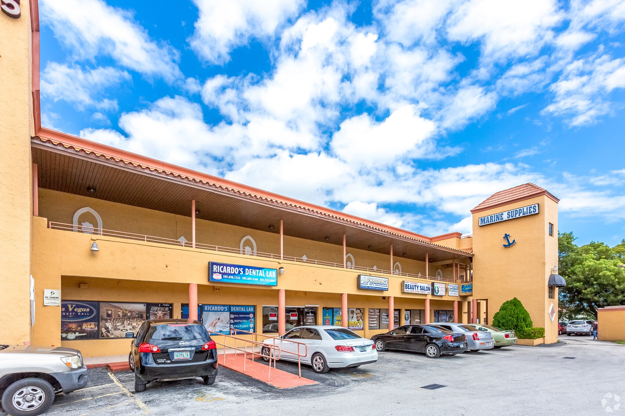 1475 S Okeechobee Rd, Hialeah, FL for sale Primary Photo- Image 1 of 1