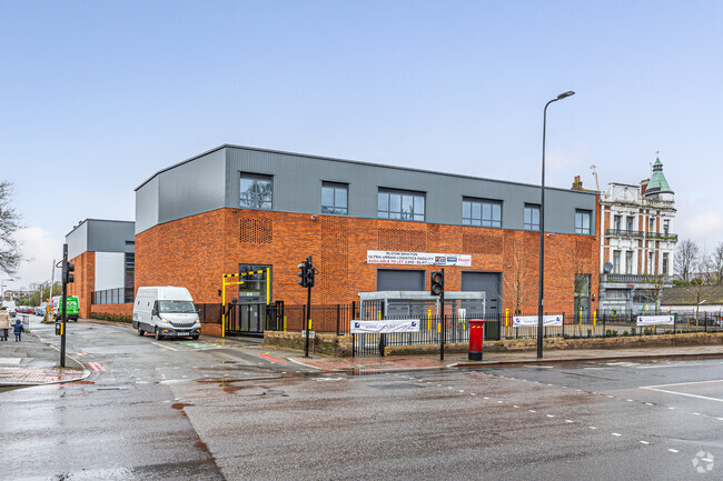 More details for 146-156 Brixton Hl, London - Industrial for Lease