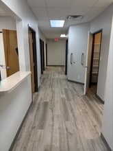 5601-5605 Virginia Pky, McKinney, TX for lease Interior Photo- Image 2 of 8