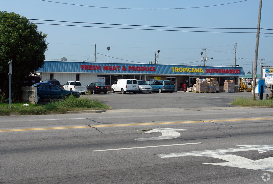 500 Warsaw Rd, Clinton, NC 28328