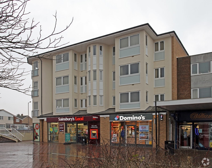 Jansel Sq, Aylesbury for sale - Building Photo - Image 3 of 3