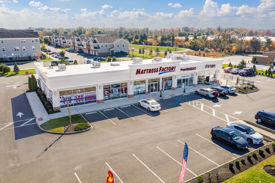 324-332 Berlin Cross Keys Rd, Williamstown, NJ for sale - Primary Photo - Image 1 of 1