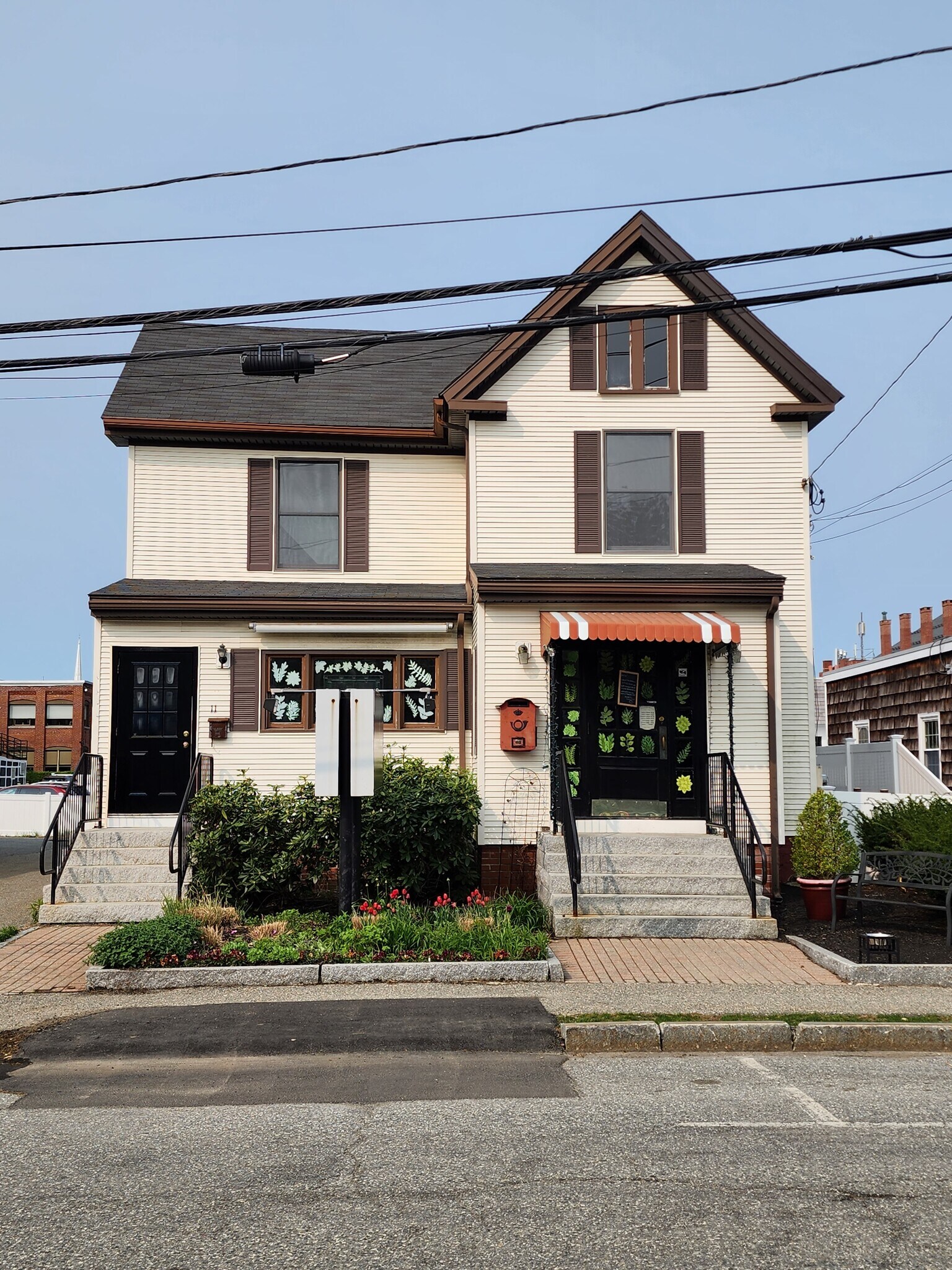 11 Bartlet St, Andover, MA 01810