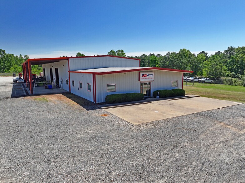 400 Southport Rd, Kilgore, TX for sale - Building Photo - Image 1 of 1