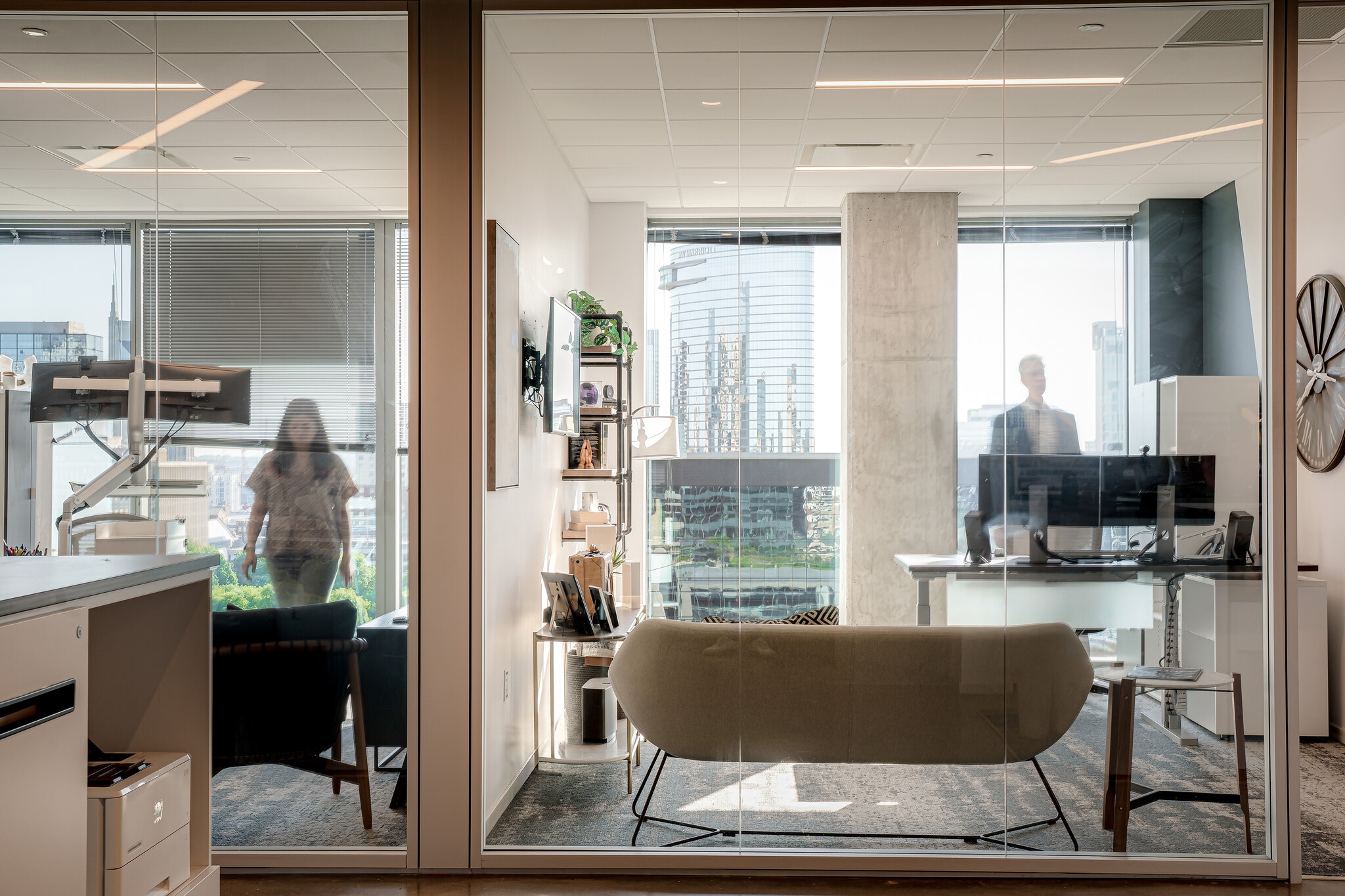 1201 Demonbreun St, Nashville, TN for lease Interior Photo- Image 1 of 14