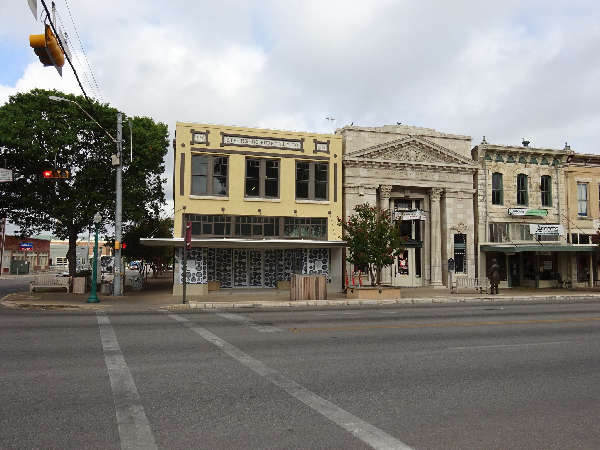 718 S Austin Ave, Georgetown, TX for sale Building Photo- Image 1 of 1
