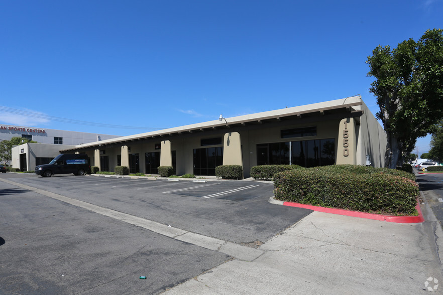 1550 S Anaheim Blvd, Anaheim, CA for sale - Primary Photo - Image 1 of 1