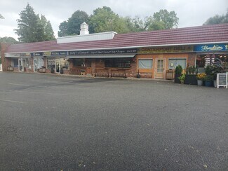 More details for 10 Little Neck Rd, Centerport, NY - Retail for Lease