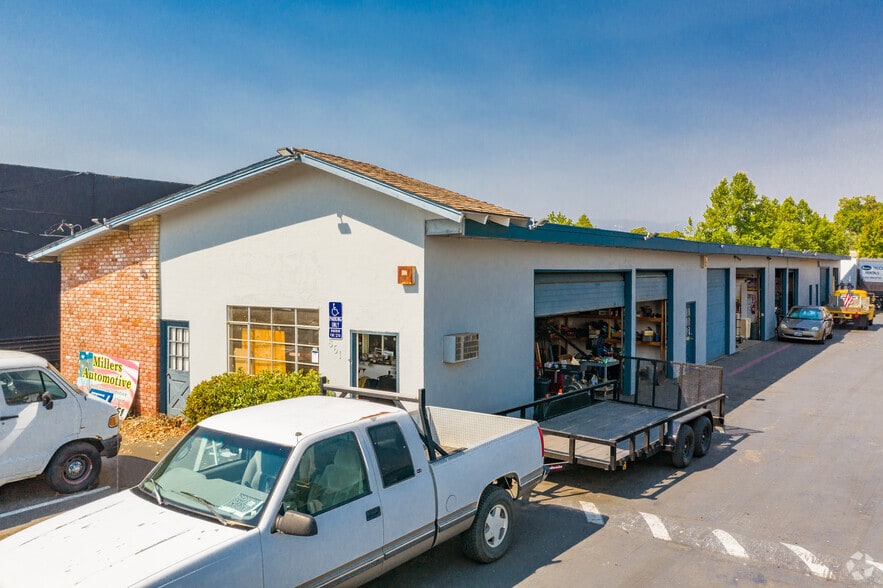 861 Camden Ave, Campbell, CA for sale - Building Photo - Image 1 of 1