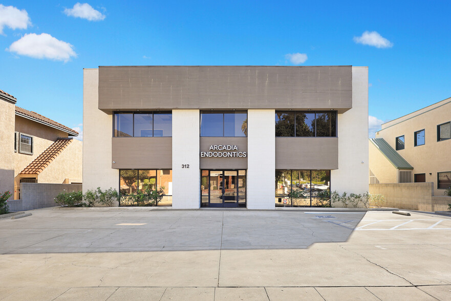 312 E Foothill Blvd, Arcadia, CA for lease - Building Photo - Image 1 of 11