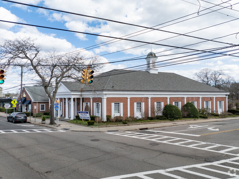 213 West Main Street, Sayville, NY for sale - Building Photo - Image 2 of 5