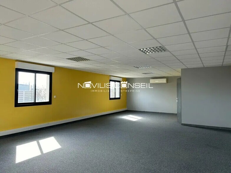 Office in Quint-Fonsegrives for lease - Building Photo - Image 1 of 4