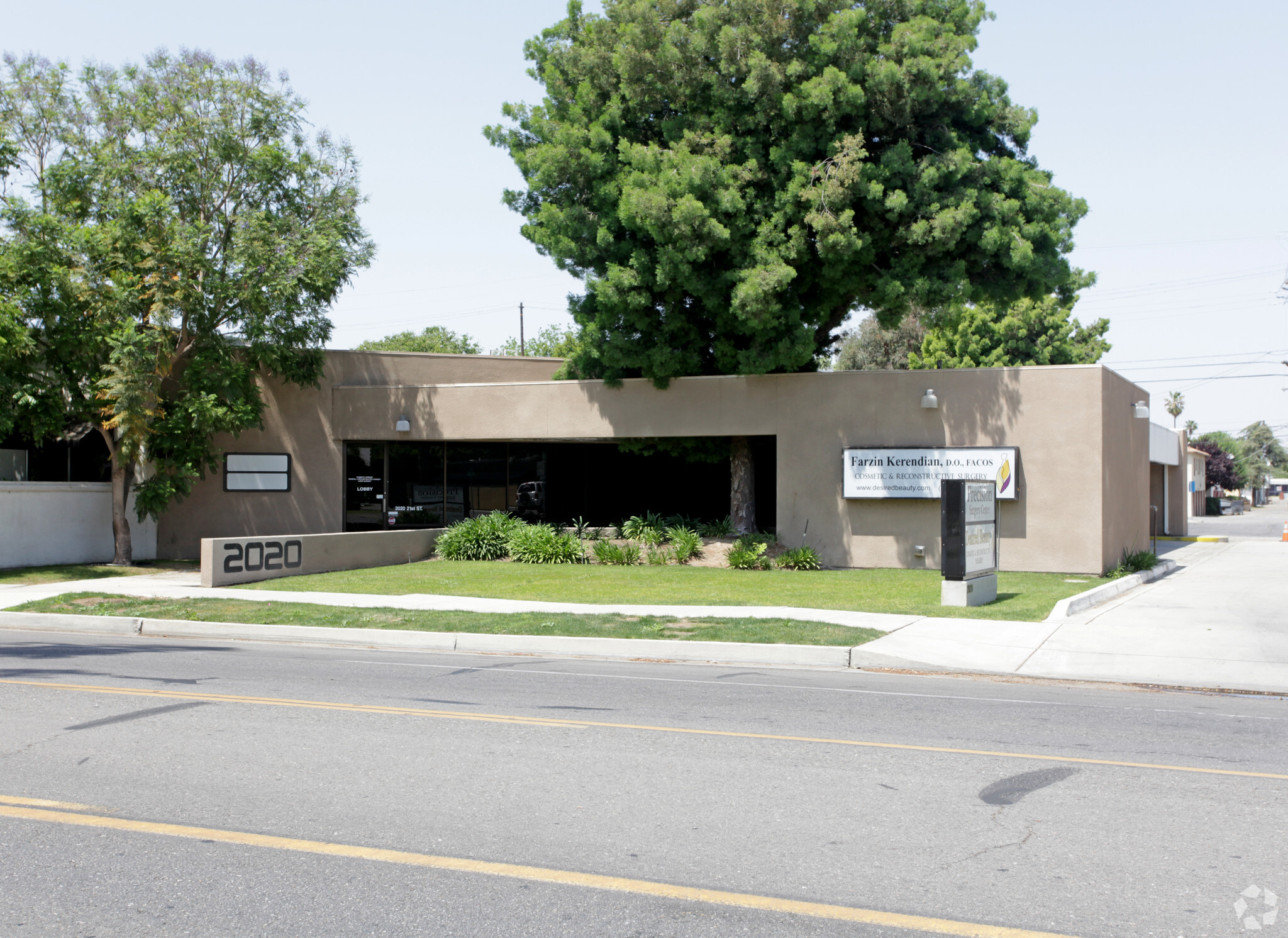 2020 21st St, Bakersfield, CA for lease Primary Photo- Image 1 of 3