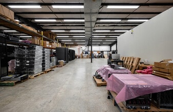 2907 W Pettigrew St, Durham, NC for lease Interior Photo- Image 2 of 6