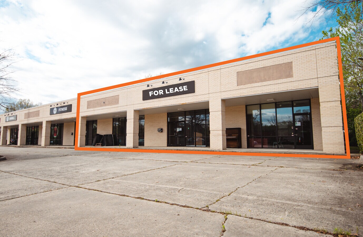 4300 Garrett Rd, Durham, NC 27707