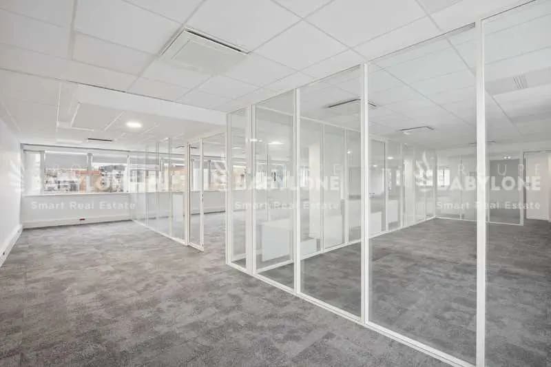 33-39 Rue Du Gouverneur Général Félix Eboue, Issy-les-Moulineaux for lease - Building Photo - Image 3 of 25