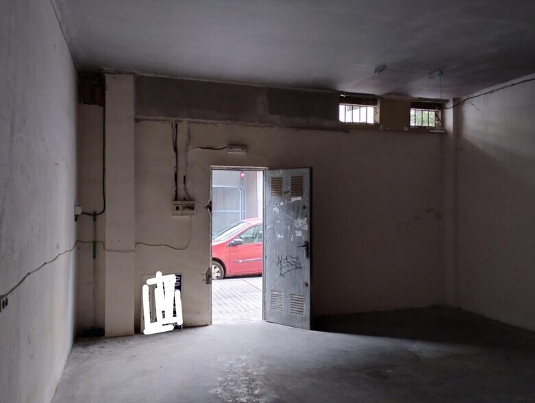 Retail in Córdoba for sale - Building Photo - Image 1 of 4