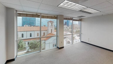 250 N Orange Ave, Orlando, FL for lease Interior Photo- Image 2 of 4