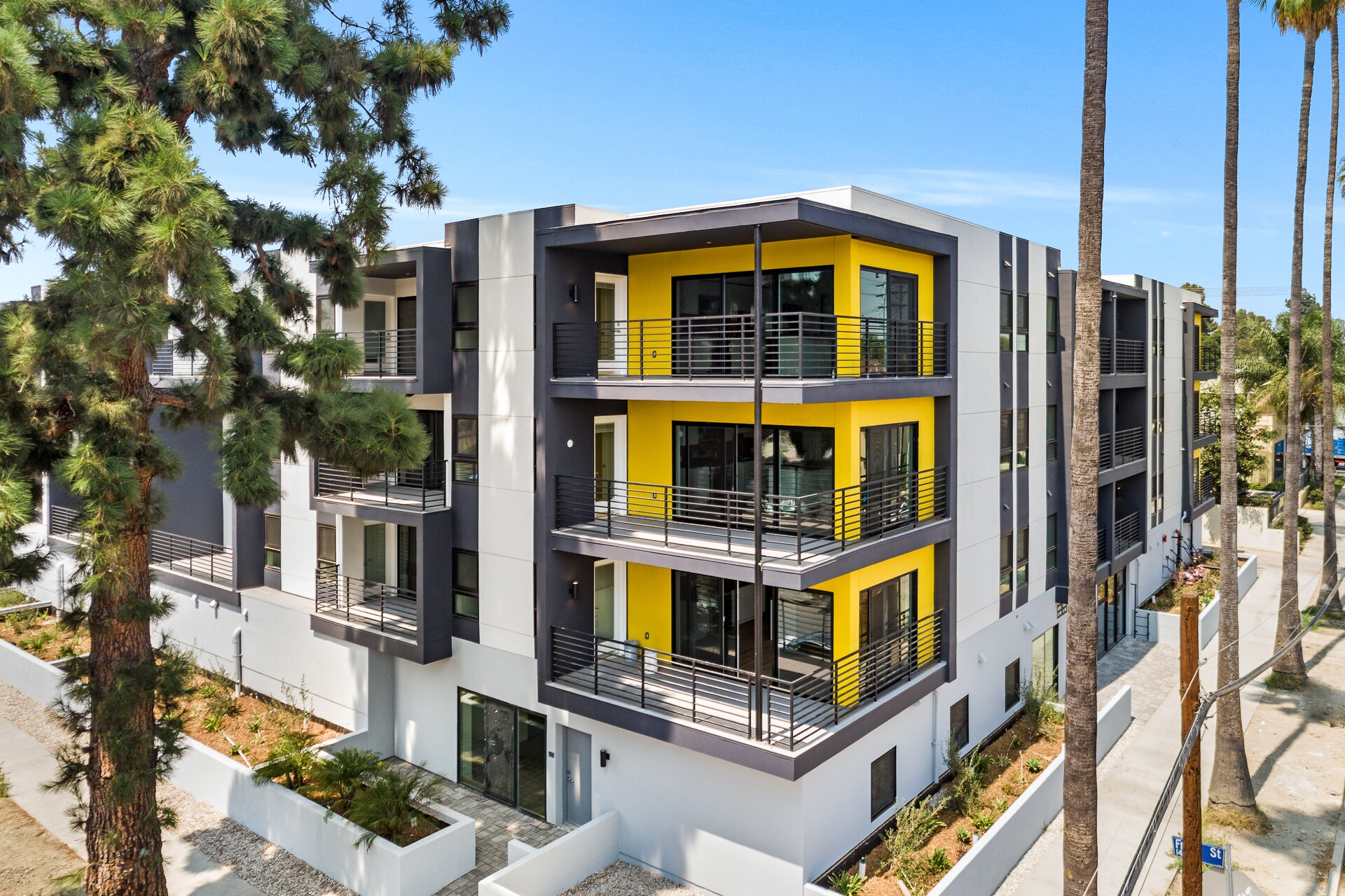 6363 Tyrone Ave, Van Nuys, CA for sale Building Photo- Image 1 of 10