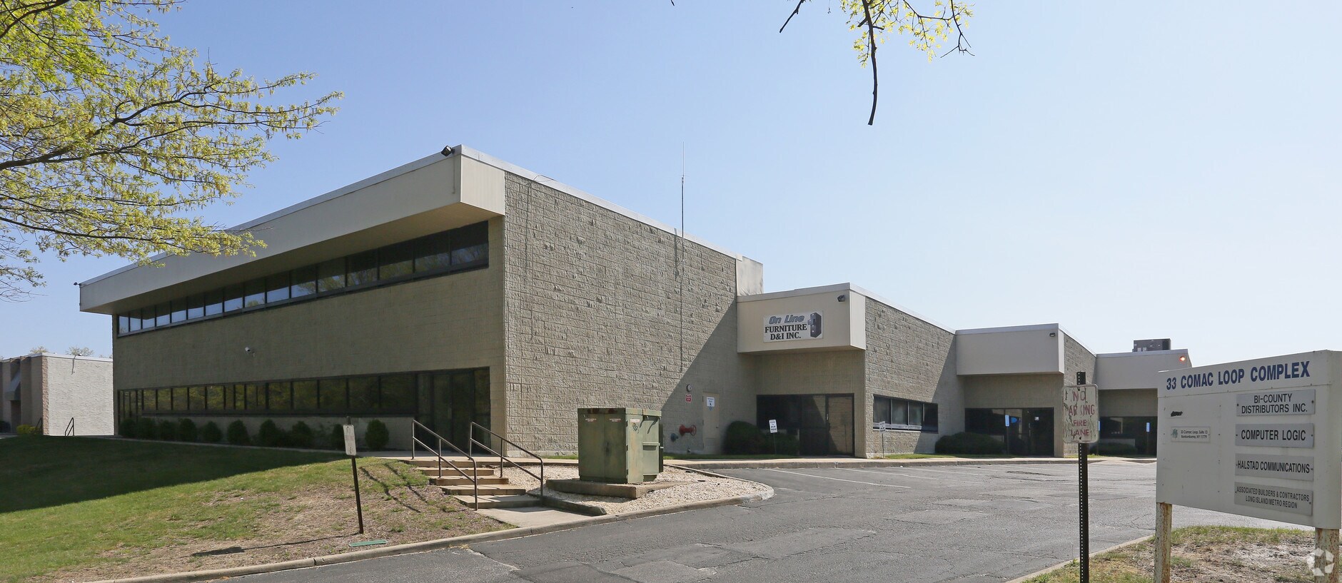 33 Comac Loop, Ronkonkoma, NY 11779 Industrial for Lease