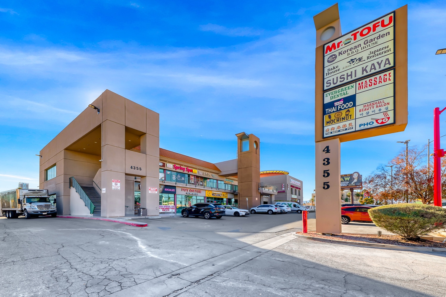 4355 Spring Mountain Rd, Las Vegas, NV for lease Building Photo- Image 1 of 19