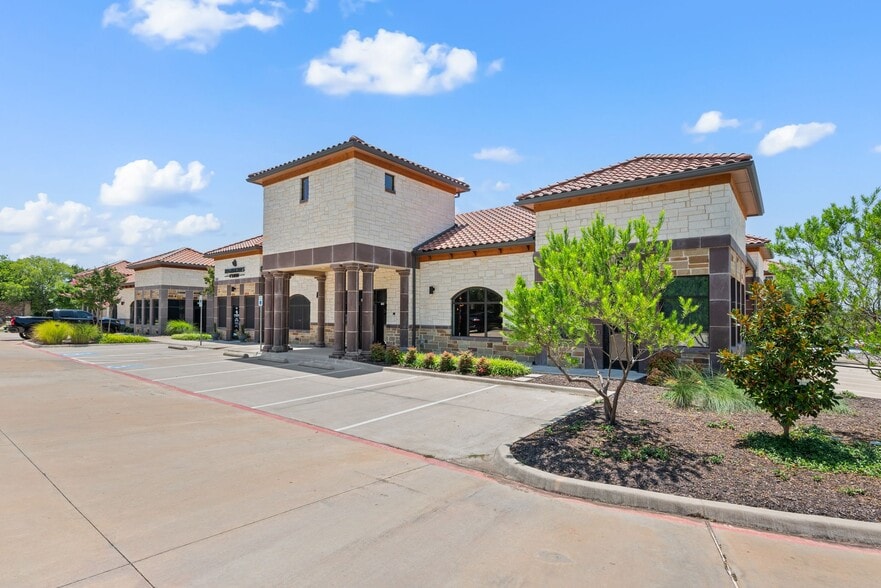 520 E Southlake Blvd, Southlake, TX for lease - Building Photo - Image 3 of 38